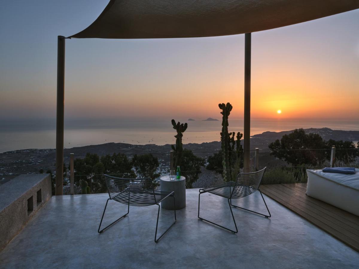 Апартаменты Santorini Heights Пиргос Экстерьер фото