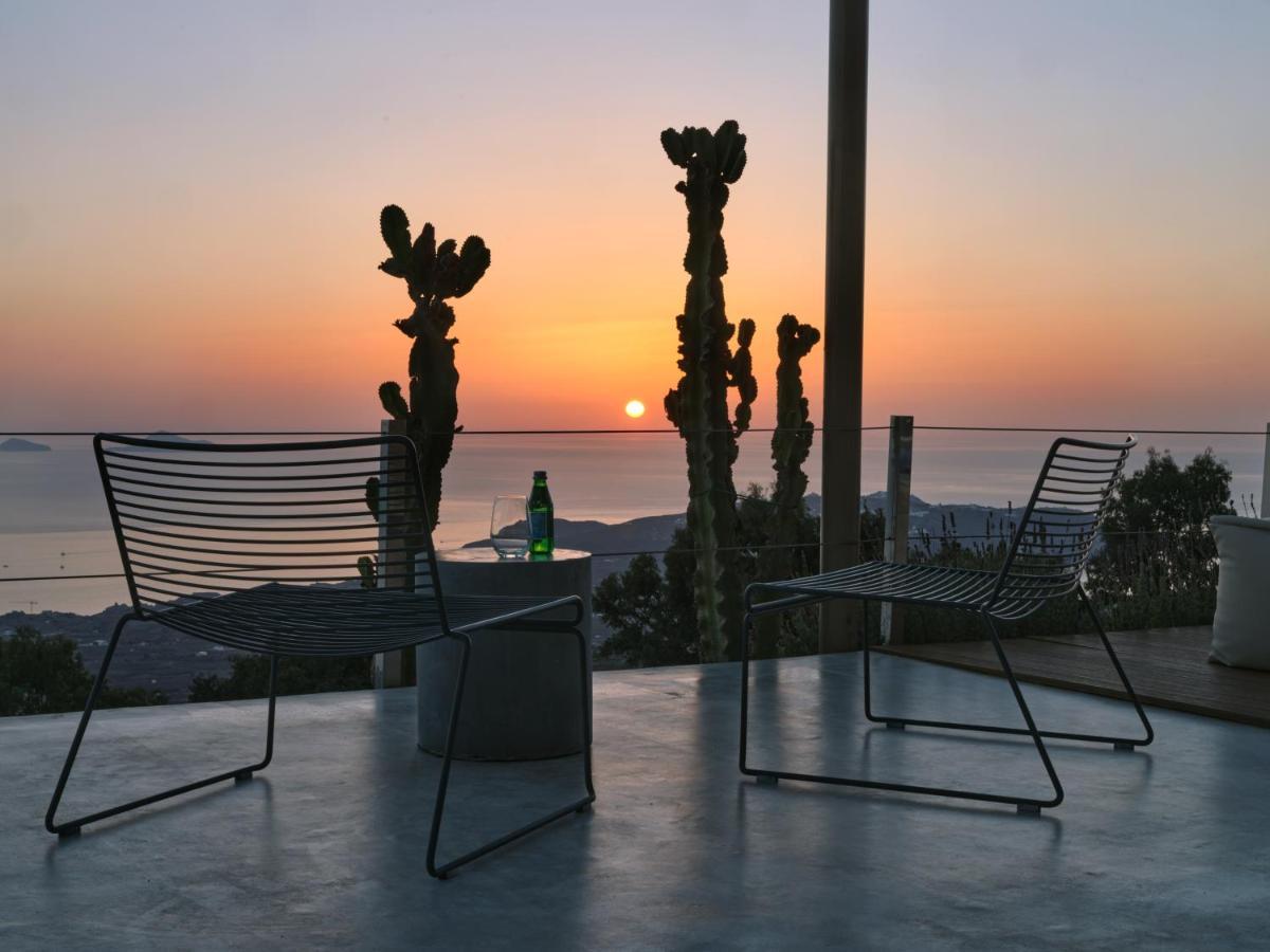 Апартаменты Santorini Heights Пиргос Экстерьер фото