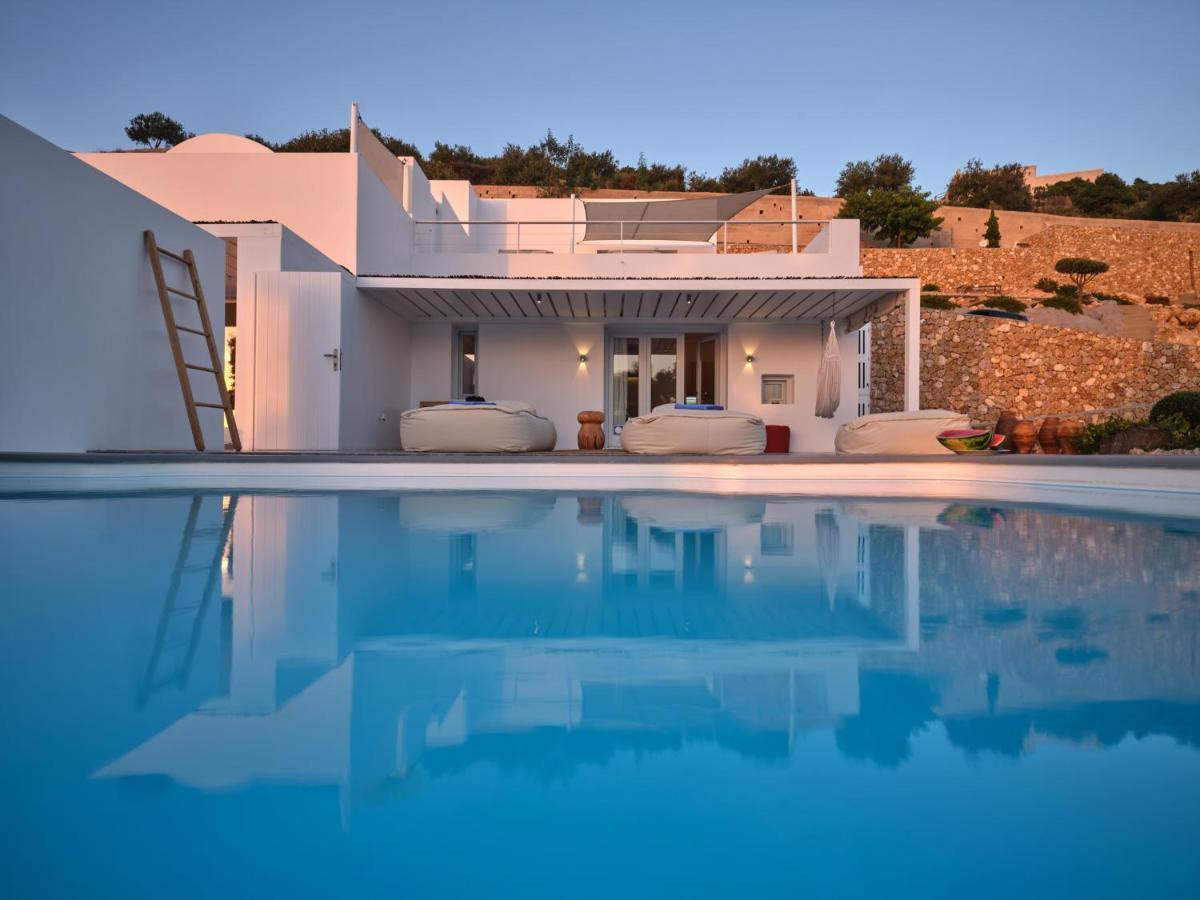 Апартаменты Santorini Heights Пиргос Экстерьер фото